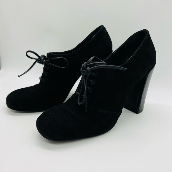 TORY BURCH WOMENS BLACK SUEDE LACE UP HEELS SIZE 9.5M - Picture 1 of 13